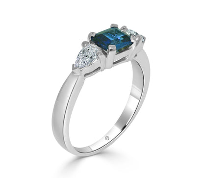 SHIRLEY DIAMOND AND SAPPHIRE ENGAGEMENT RING - R534