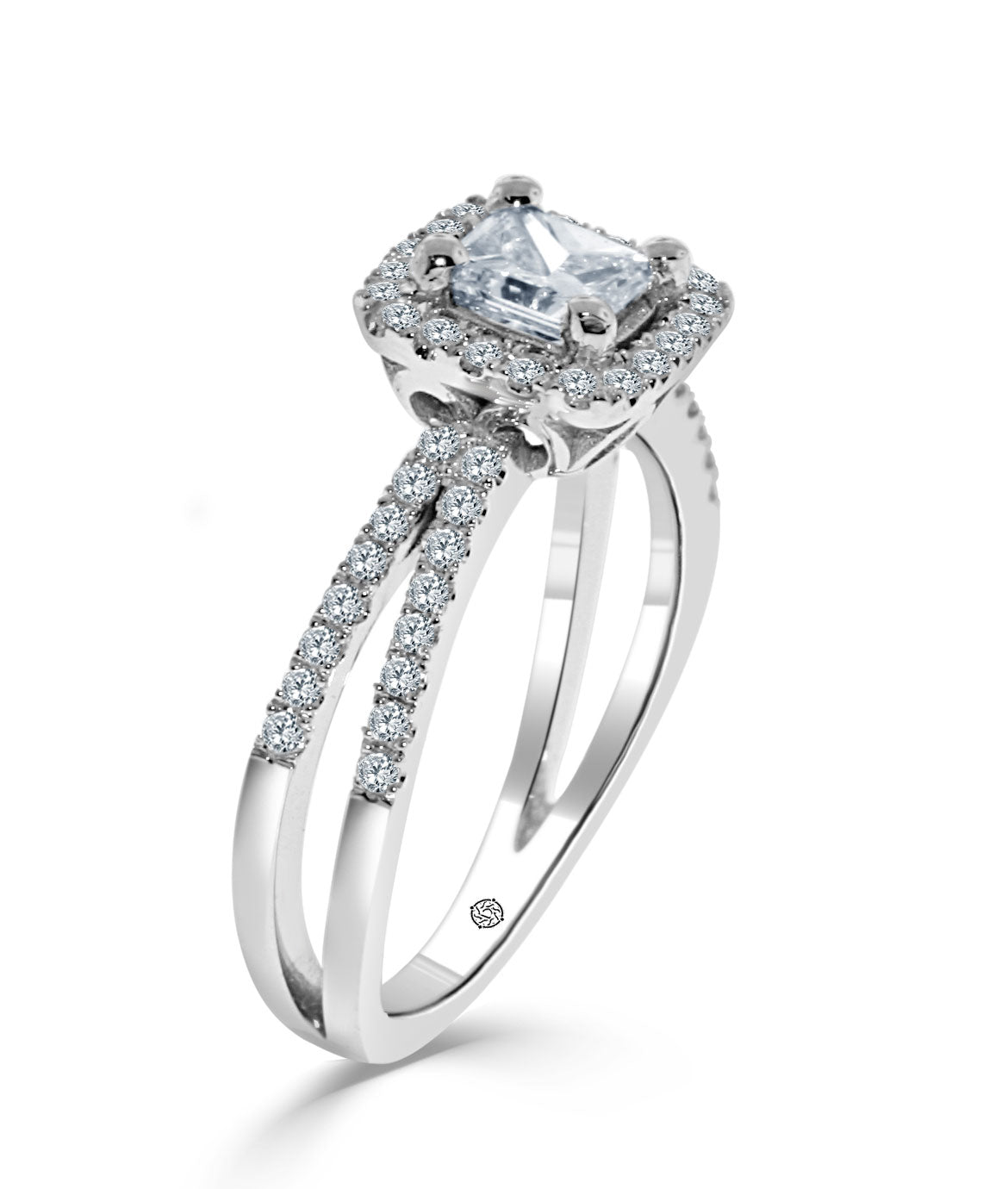 Split Shank Halo Engagement Ring (0.30ctw) - R390