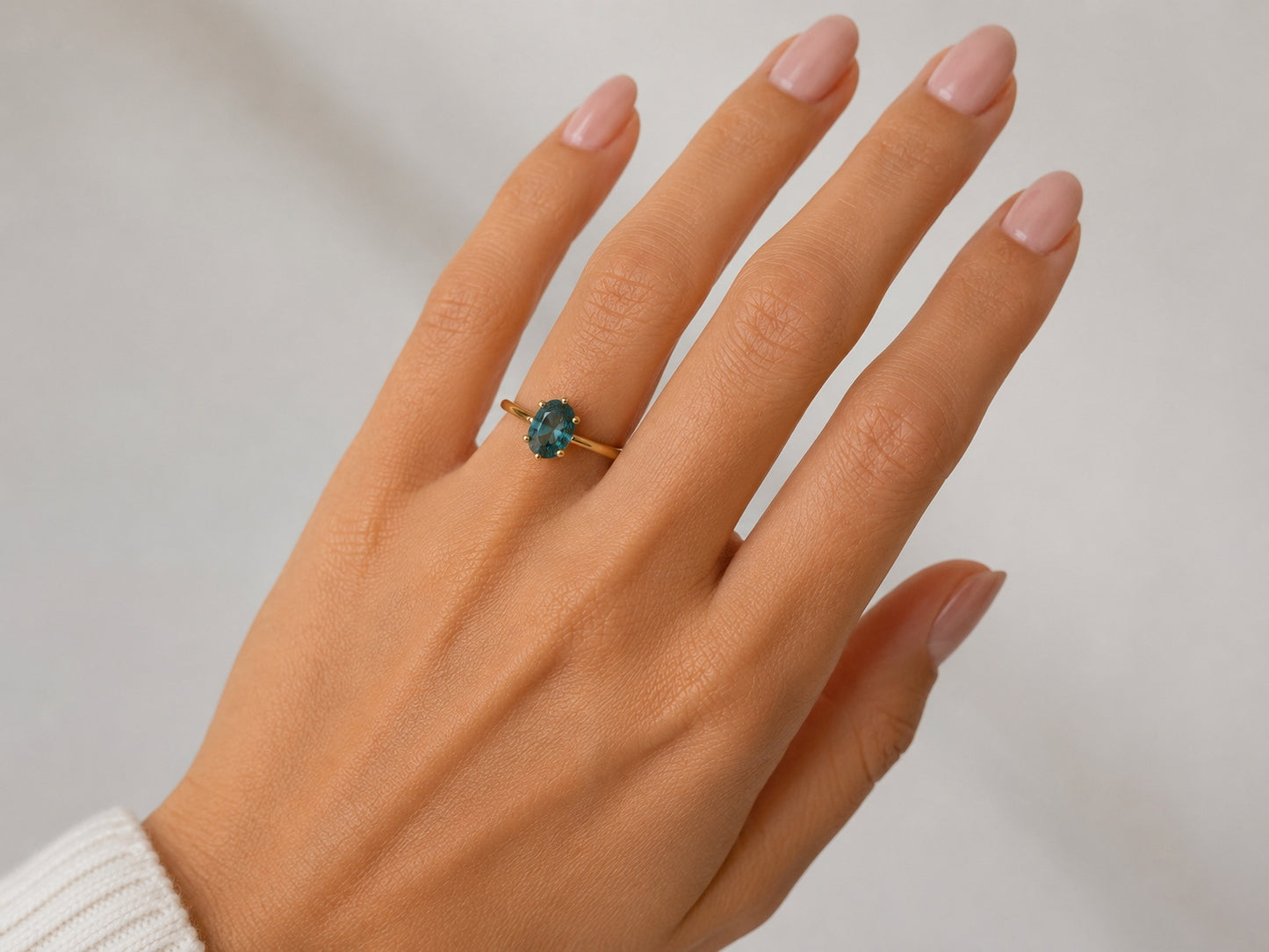 14K Yellow Gold Green Sapphire  6-Prong Solitaire Ring SOL1470
