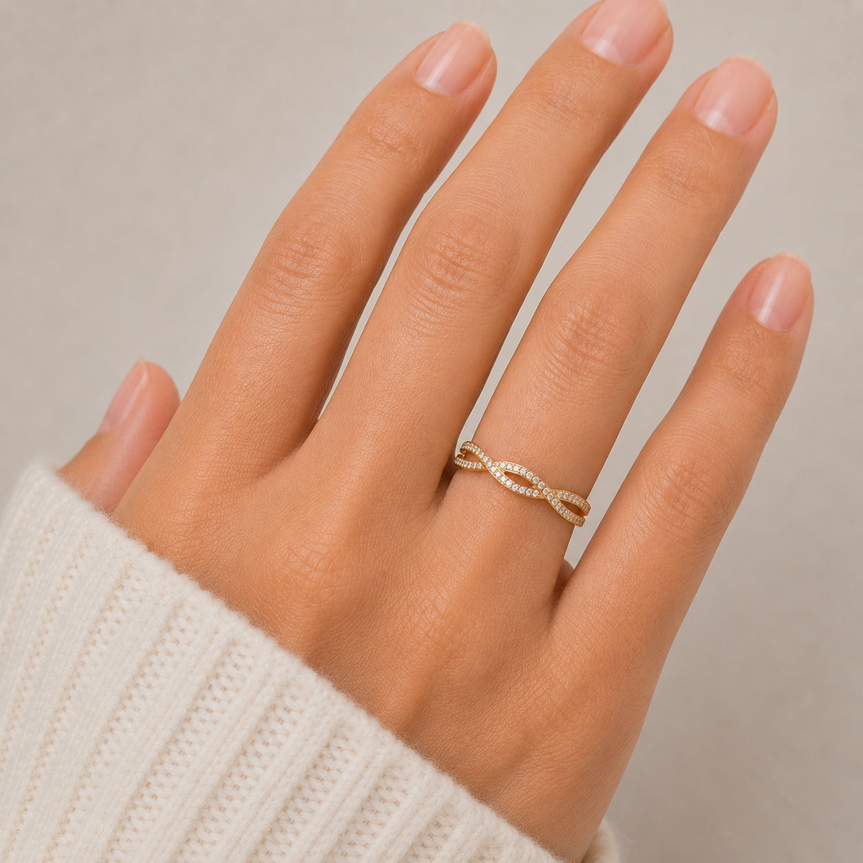 14K Yellow Gold Infinity Twist with Diamond BAND2308