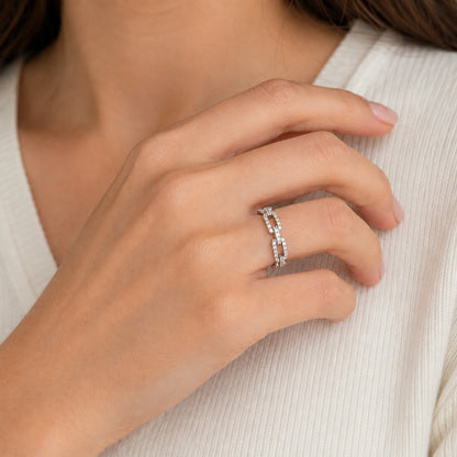 14K White Gold Modern Link-Style Diamond BAND2647