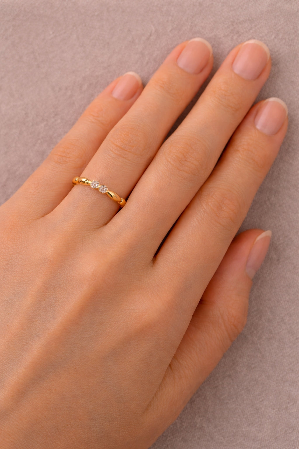 14K Yellow Gold Bezel Set Round Diamond 0.15ct Wedding BAND2921