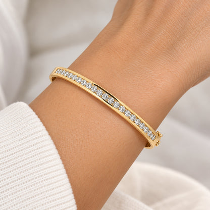 18K Yellow Gold Diamond Bangle with Diamonds 1.75CT BANG30033