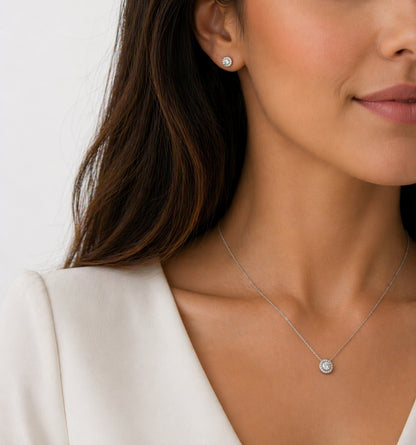 14k White Gold Round Cut Diamond Halo Pendent