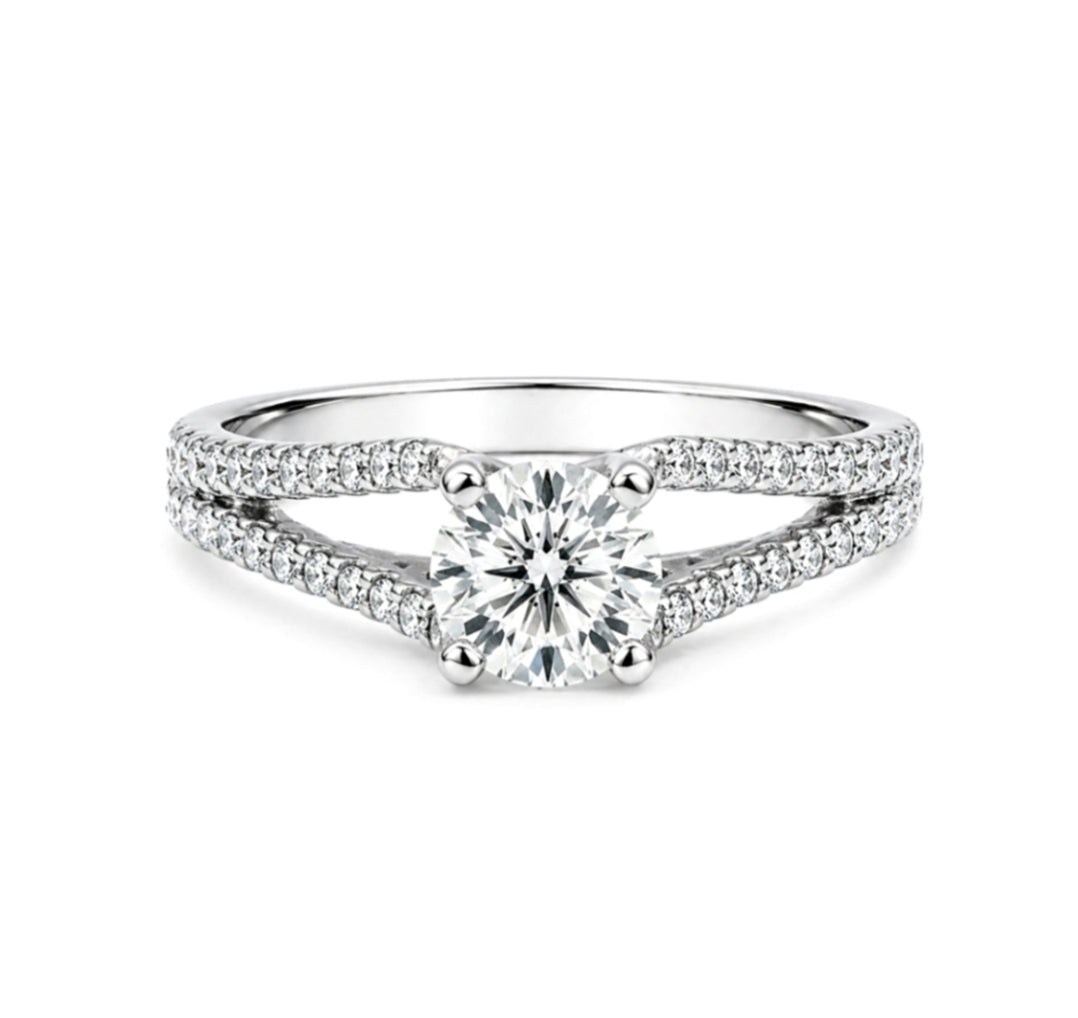 18K White Gold Split Shank Diamond Engagement Ring, R398