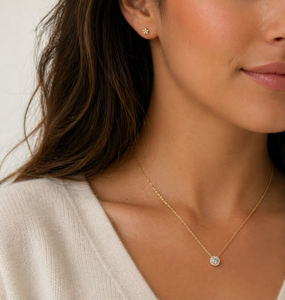 14k Yellow Gold Round Cut Diamond Halo Pendent