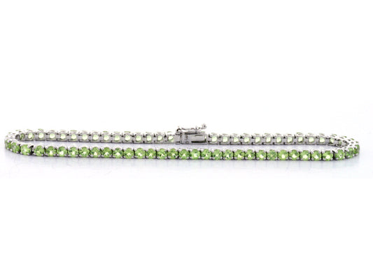 6.10 Carat 14k White Gold Peridot Bracelet - B01168